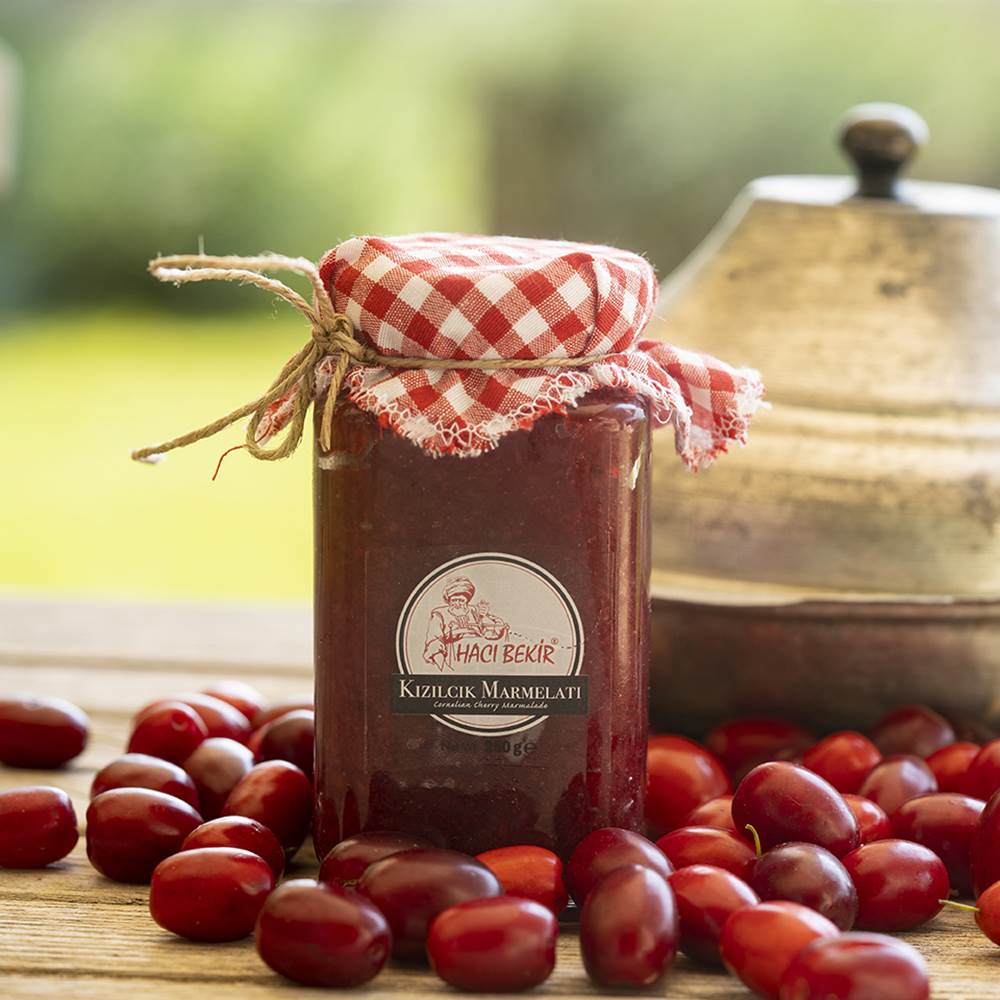 CORNELIAN CHERRY MARMELADE